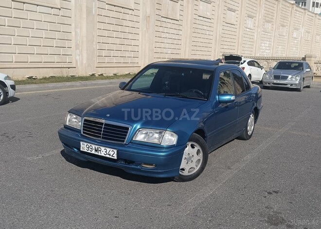Mercedes C 180 1998, 332,000 km - 1.8 l - Bakı