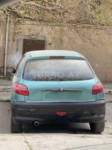 Peugeot 206 2004, 398,000 km - 1.6 l - Bakı