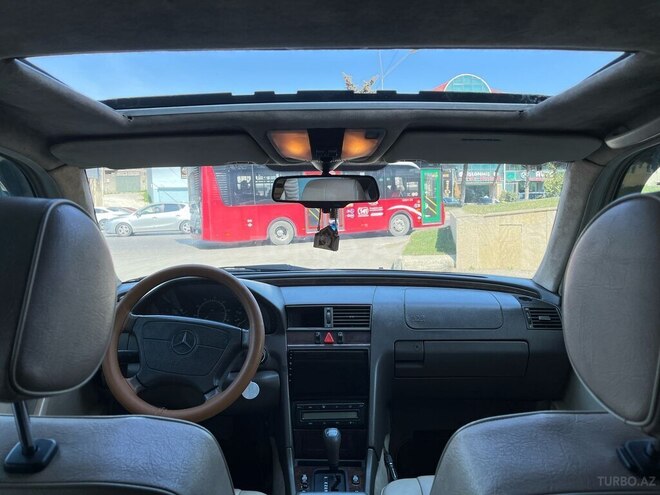 Mercedes C 220 1996, 328,306 km - 2.2 л - Bakı