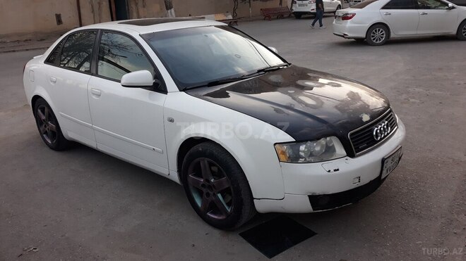 Audi A4 2004, 340,000 km - 1.8 l - Bakı