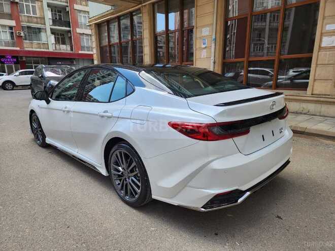 Toyota Camry 2024, 12,000 km - 2.0 l - Bakı