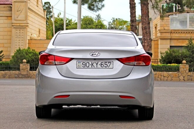 Hyundai Elantra 2012, 232,000 km - 1.6 l - Bakı