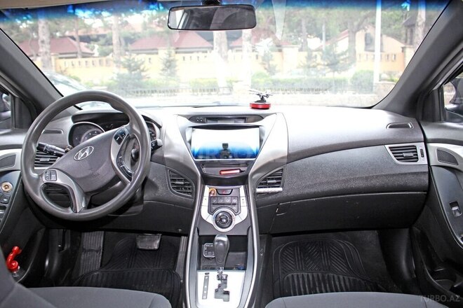 Hyundai Elantra 2012, 232,000 km - 1.6 l - Bakı