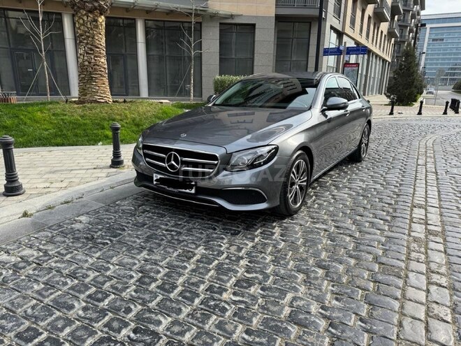 Mercedes E 200 d 2019, 53,000 km - 2.0 л - Bakı