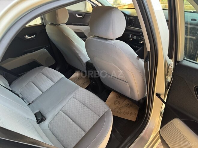 Kia Rio 2018, 161,826 km - 1.6 l - Bakı