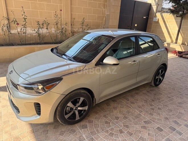 Kia Rio 2018, 161,826 km - 1.6 l - Bakı