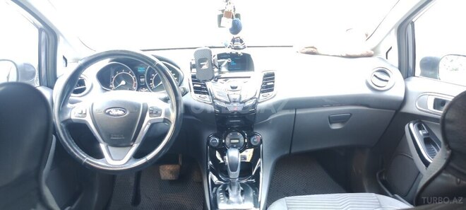 Ford Fiesta 2013, 86,000 km - 1.4 l - Bakı