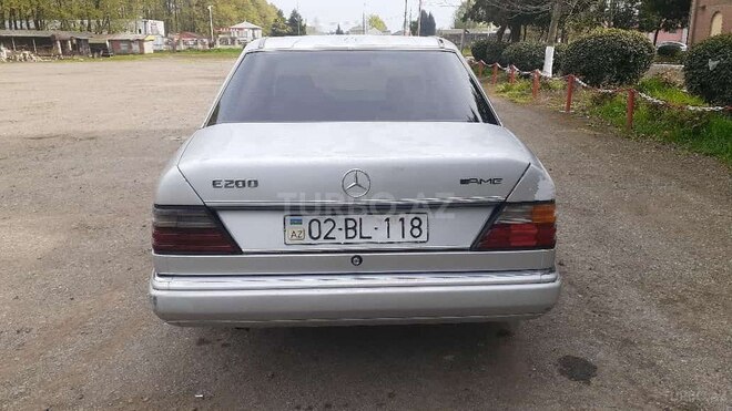 Mercedes E 200 d 1990, 450,000 km - 2.0 л - Masallı