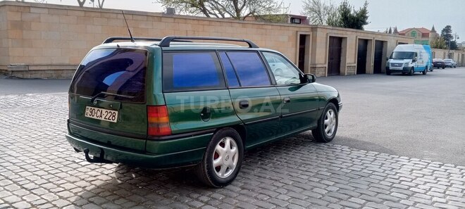 Opel Astra 1996, 208,102 km - 1.6 l - Bakı