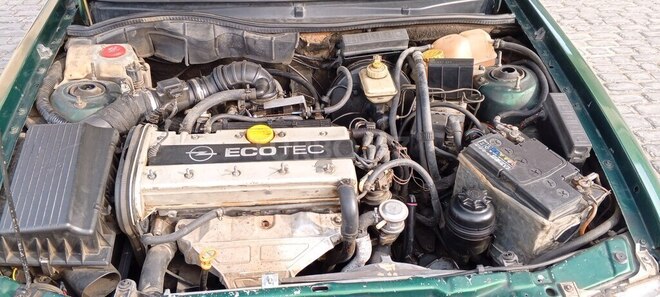Opel Astra 1996, 208,102 km - 1.6 l - Bakı