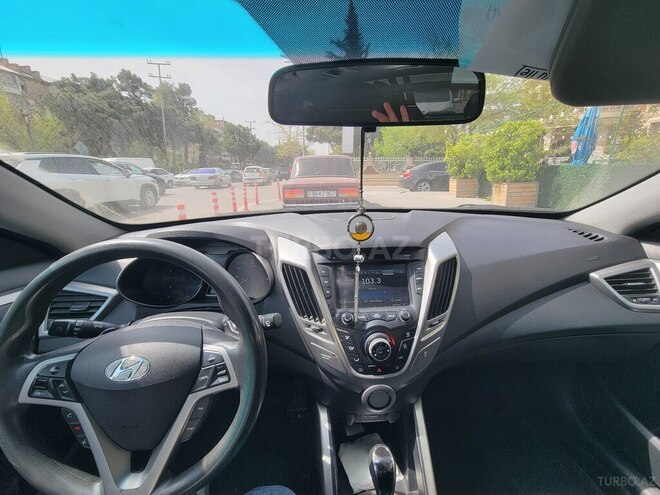Hyundai Veloster 2015, 120,000 km - 1.6 l - Bakı