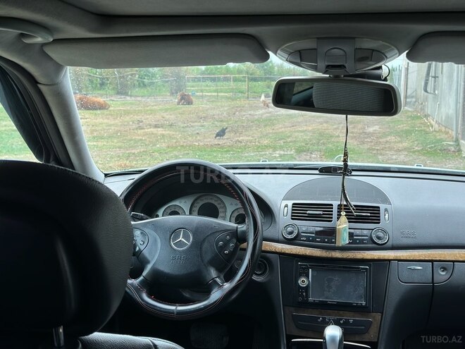 Mercedes E 220 d 2005, 350,000 km - 2.2 l - Ucar
