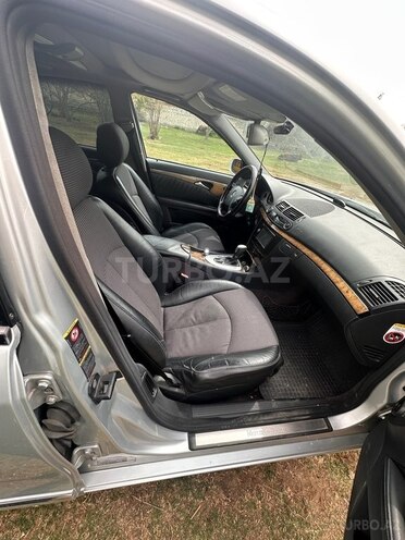 Mercedes E 220 d 2005, 350,000 km - 2.2 l - Ucar