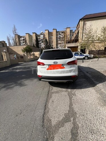 Hyundai Santa Fe-2
