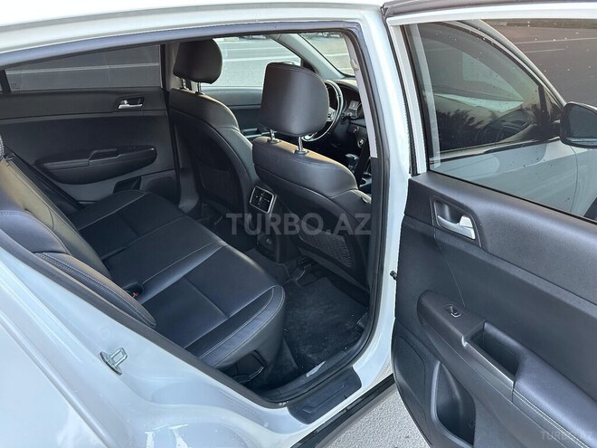 Kia Sportage 2017, 178,000 km - 2.0 l - Bakı