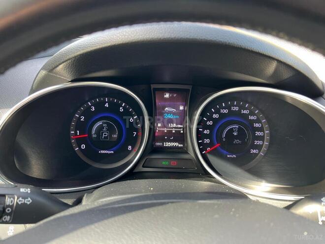 Hyundai Santa Fe-6