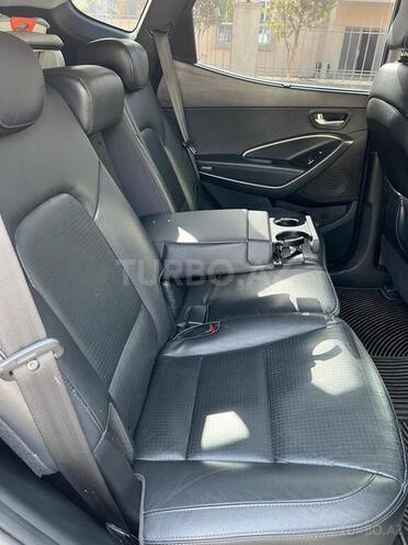 Hyundai Santa Fe-11