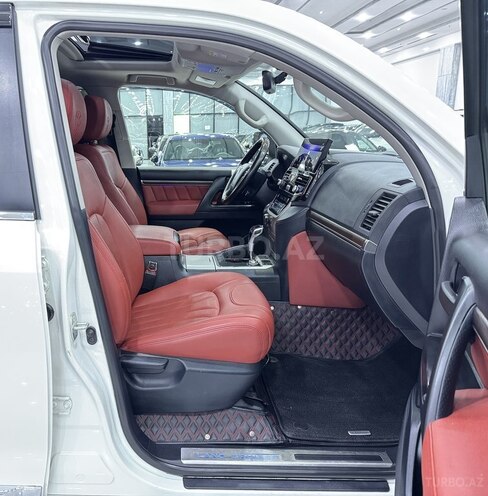 Toyota Land Cruiser 2016, 143,200 km - 4.0 l - Bakı