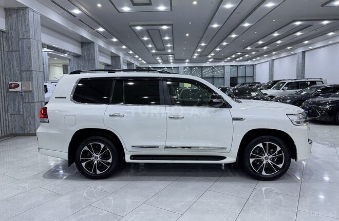 Toyota Land Cruiser 2016, 143,200 km - 4.0 l - Bakı