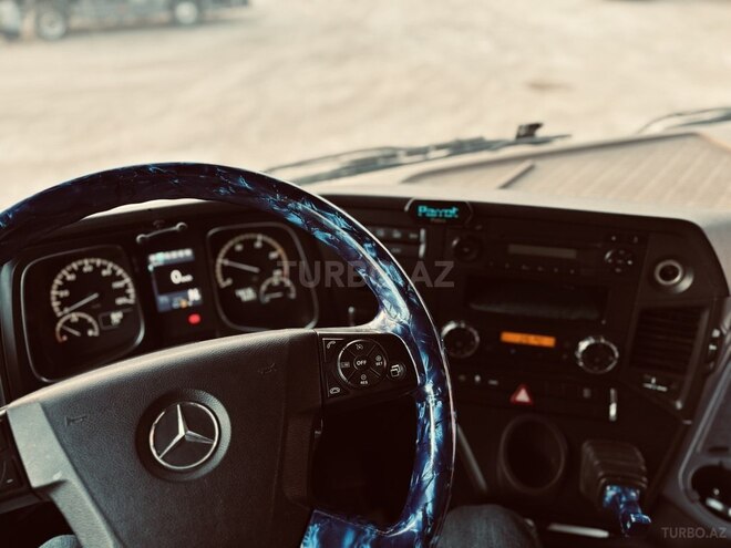 Mercedes Actros 1844 2014, 718,000 km - 12.0 l - Bakı