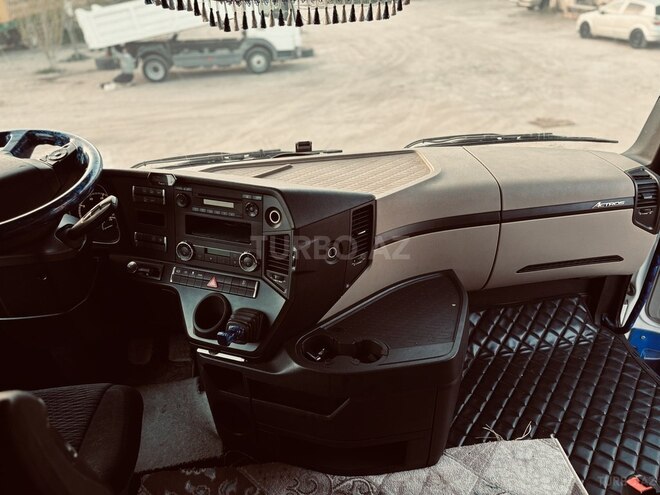 Mercedes Actros 1844 2014, 718,000 km - 12.0 l - Bakı