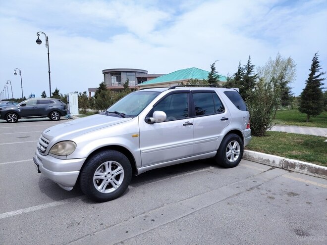 Mercedes ML 270 4MATIC 2000, 444,000 km - 2.7 l - Sumqayıt