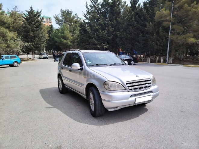 Mercedes ML 270 4MATIC 2000, 444,000 km - 2.7 l - Sumqayıt