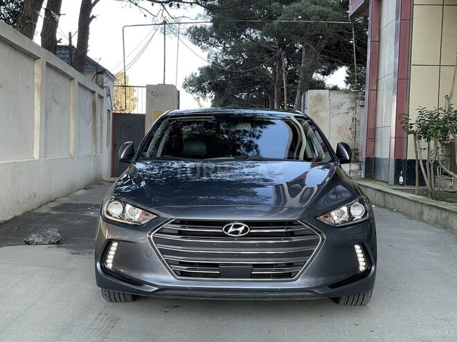 Hyundai Elantra 2016, 122,000 km - 2.0 l - Bakı