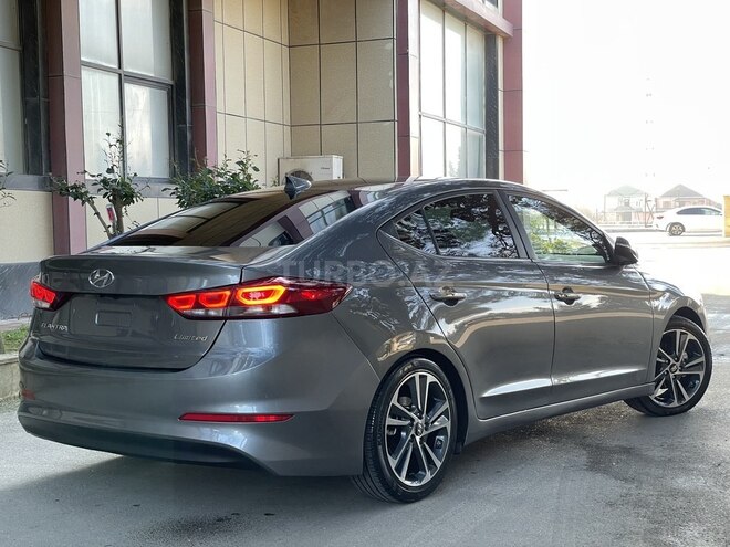 Hyundai Elantra 2016, 122,000 km - 2.0 l - Bakı