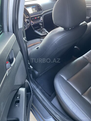 Hyundai Elantra 2016, 122,000 km - 2.0 l - Bakı