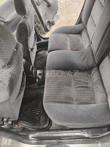 Opel Vectra 1996, 273,574 km - 1.6 l - Qazax