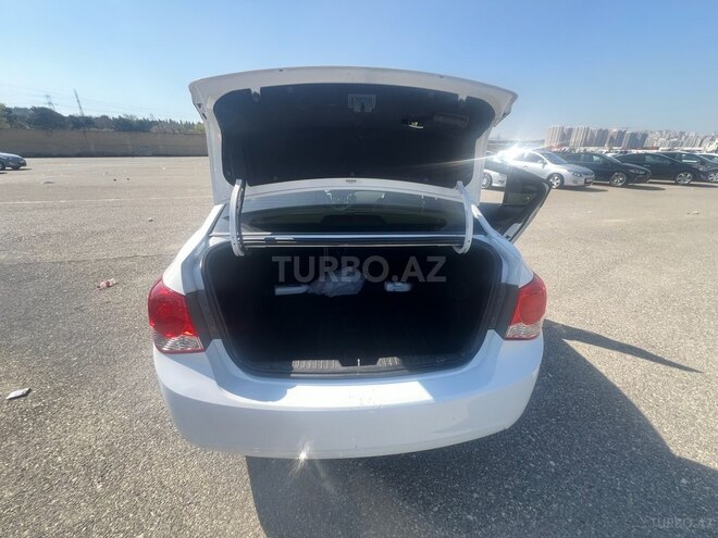 Chevrolet Cruze 2011, 296,000 km - 1.4 l - Bakı
