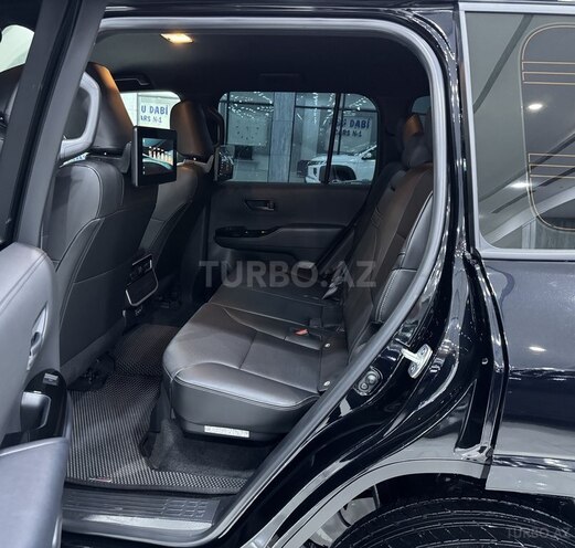 Toyota Land Cruiser-14