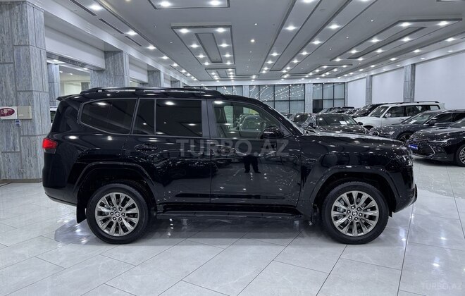 Toyota Land Cruiser-4