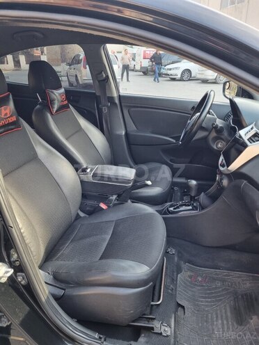 Hyundai Accent 2013, 200,000 km - 1.4 l - Bakı