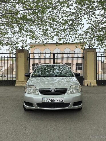 Toyota Corolla 2006, 310,000 km - 1.4 l - Mingəçevir