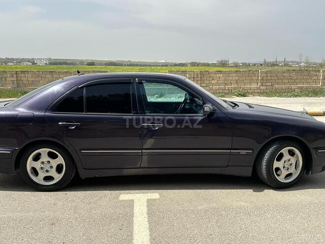 Mercedes E 270 1999, 319,000 km - 2.7 l - Bakı