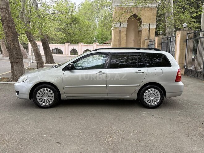 Toyota Corolla 2006, 310,000 km - 1.4 l - Mingəçevir