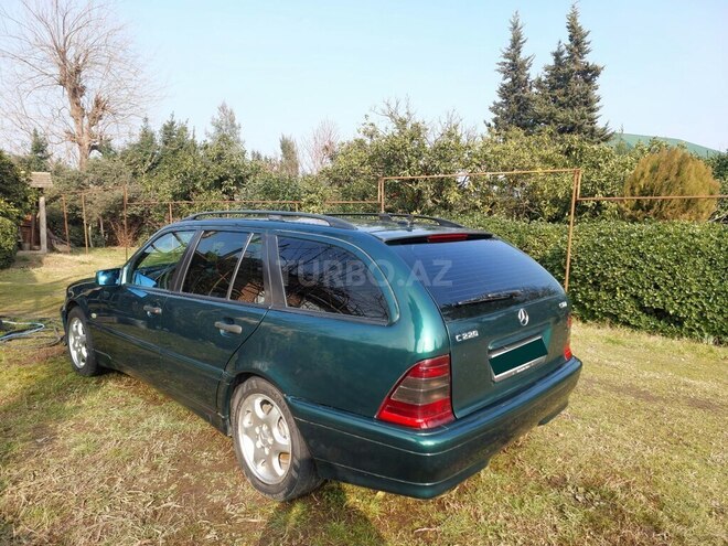 Mercedes C 220 d 1999, 300,000 km - 2.2 l - Astara