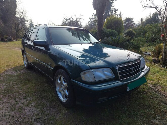 Mercedes C 220 d 1999, 300,000 km - 2.2 l - Astara