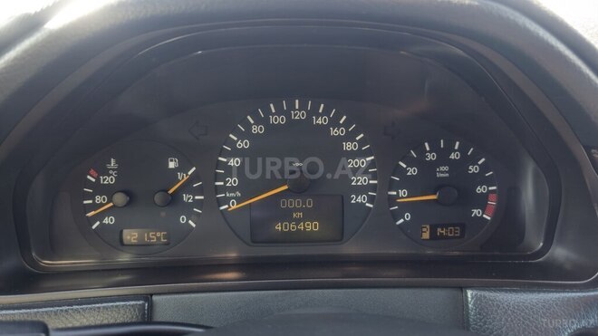 Mercedes E 240 2000, 406,000 km - 2.4 l - Bakı