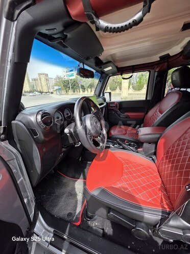 Jeep Wrangler 2014, 133,600 km - 3.6 l - Bakı