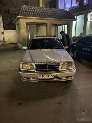 Mercedes C 180 1994, 220,000 km - 1.8 l - Salyan