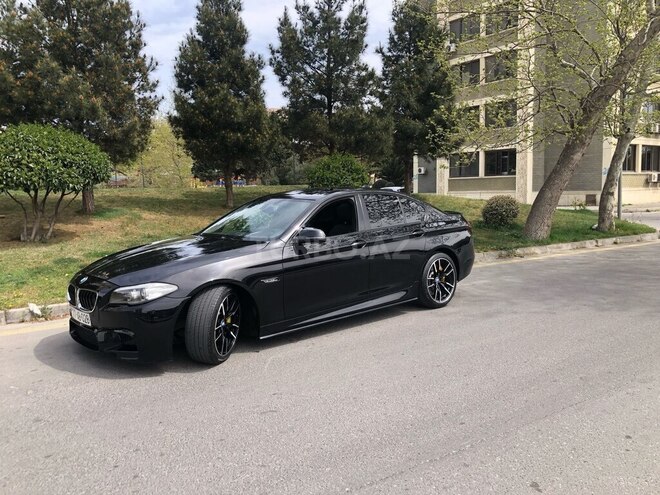 BMW 528 2015, 296,000 km - 2.0 l - Bakı