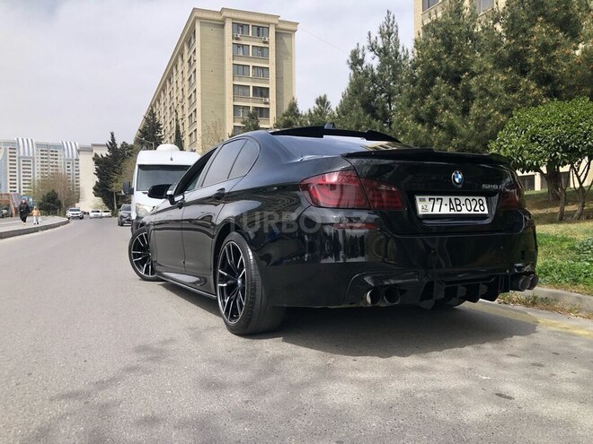 BMW 528 2015, 296,000 km - 2.0 l - Bakı