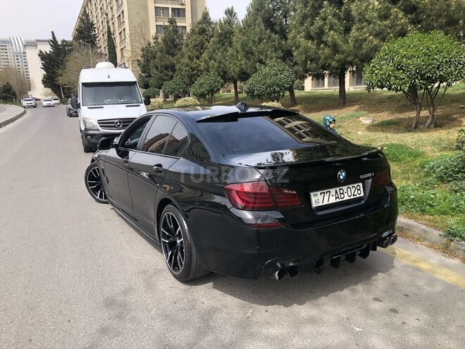 BMW 528 2015, 296,000 km - 2.0 l - Bakı