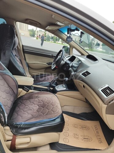 Honda Civic 2007, 334,744 km - 1.3 л - Gəncə