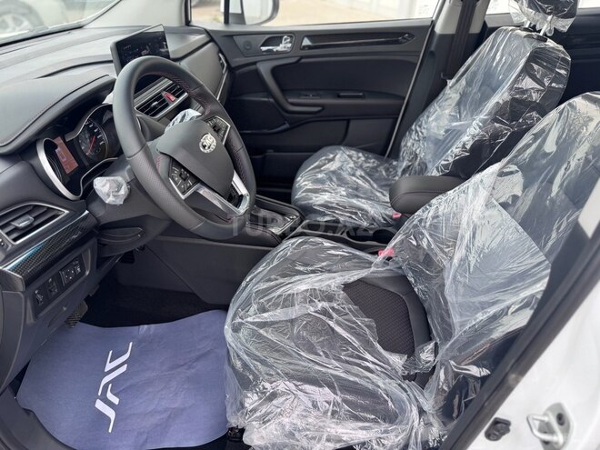 JAC J3-8