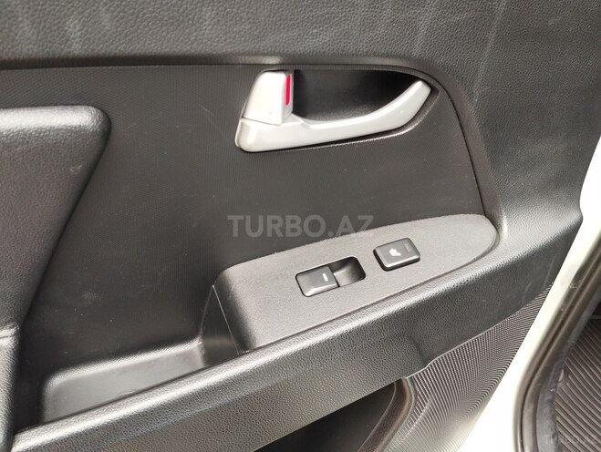 Kia Sportage 2015, 178,000 km - 2.0 л - Bakı