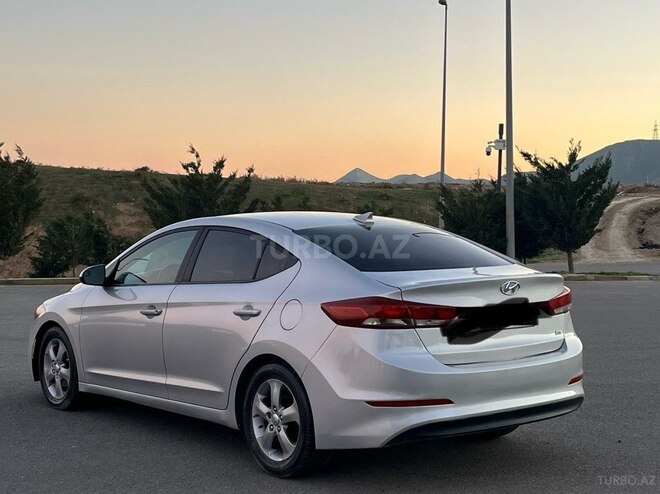 Hyundai Elantra 2017, 183,000 km - 2.0 л - Bakı